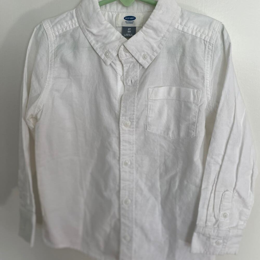 Old navy 5T button down shirt